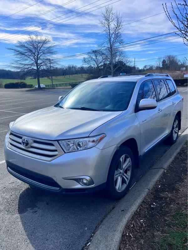 Toyota Highlander limited 2012